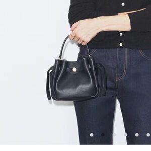 Tory Burch Elegant Black Leather Crossbody Bag